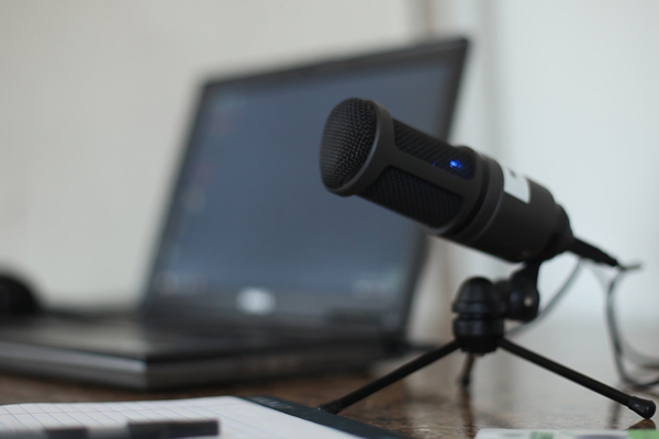 OMG: DON'T MISS THIS OPPORTUNITY OF BECOMING A VOICE ARTIST!
